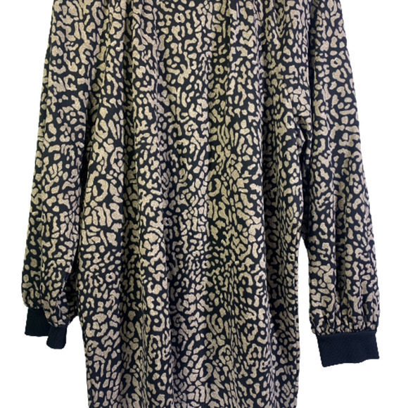 THE GET Black &‎ Tan Animal Print Sweatshirt Dress - Picture 4 of 9